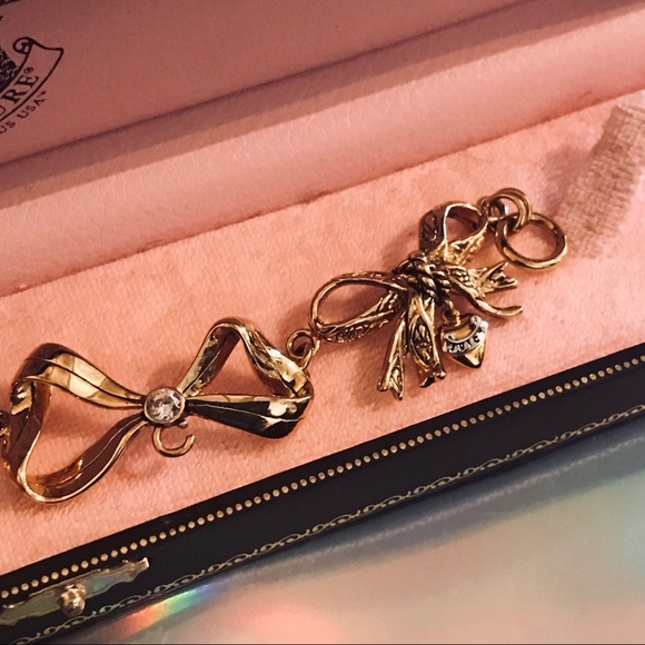 Juicy couture bow bracelet gold charm vintage